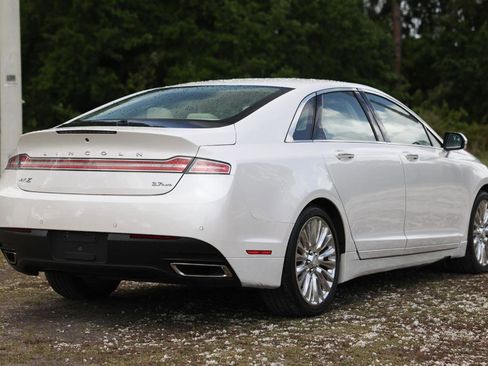 Used 2013 Lincoln MKZ AWD image 11