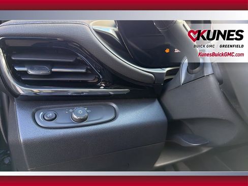 New 2026 Buick Envista Sport Touring w/ Convenience I Package FWD image 18