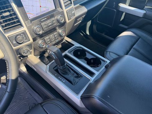 Used 2019 Ford F150 Lariat AWD/4WD image 18