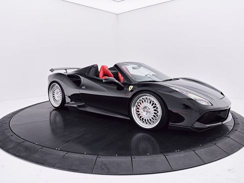 Used 2018 Ferrari 488 Spider RWD image 26