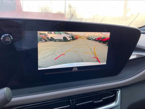 Used 2024 Buick Envista Avenir image 32