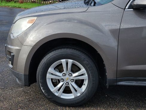Used 2011 Chevrolet Equinox LT w/ Driver Convenience Package image 9