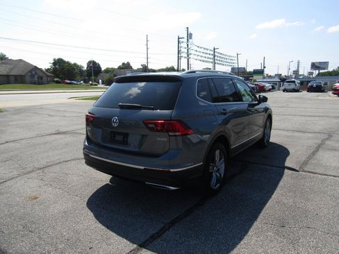 Used 2021 Volkswagen Tiguan SEL AWD/4WD image 7