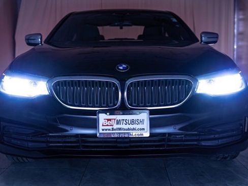 Used 2019 BMW 530i xDrive image 36