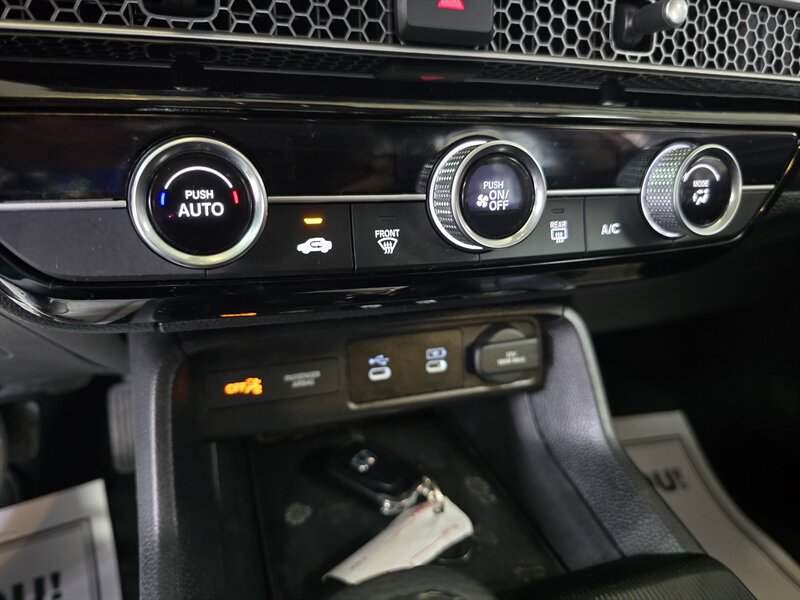 Used 2025 Honda Civic LX image 21