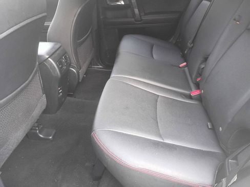 Used 2015 Toyota 4Runner Trail Premium AWD/4WD image 17
