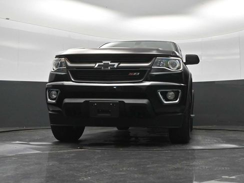 Used 2018 Chevrolet Colorado Z71 AWD/4WD image 30