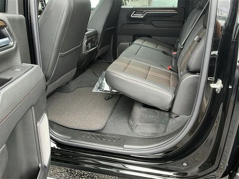 New 2025 Chevrolet Silverado 2500 High Country w/ High Country Premium Package image 18