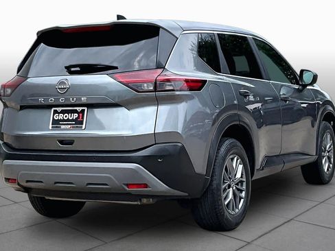 Used 2023 Nissan Rogue S FWD image 13