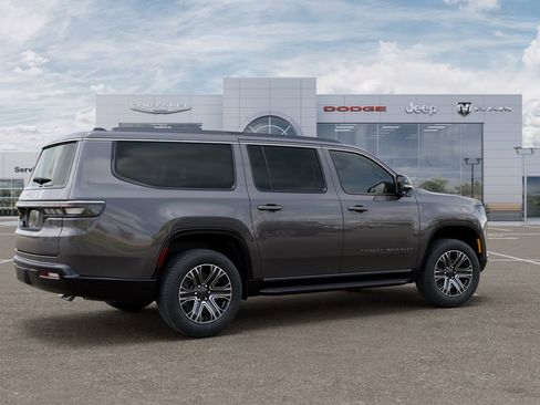 New 2026 Jeep Grand Wagoneer L 2WD image 4