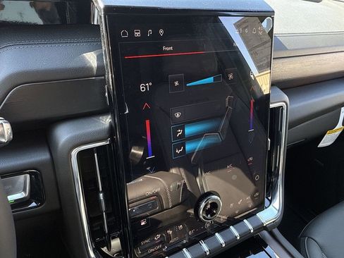 New 2026 GMC Yukon XL Denali AWD/4WD image 21