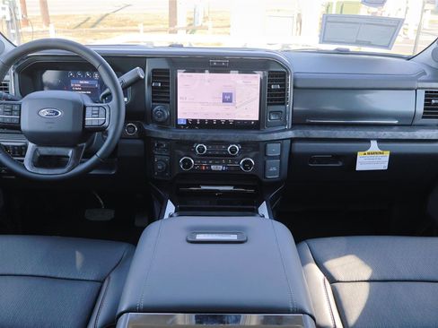 New 2025 Ford F250 Lariat w/ Lariat Ultimate Package image 38