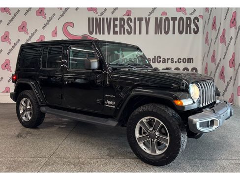 Used 2022 Jeep Wrangler Unlimited Sahara AWD/4WD image 4
