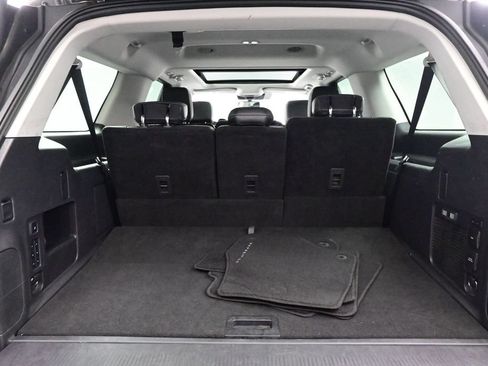 Used 2025 Ford Expedition Max Platinum AWD/4WD image 37