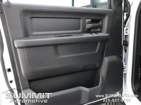 New 2026 RAM 5500 Tradesman w/ Chrome Appearance Group AWD/4WD image 35