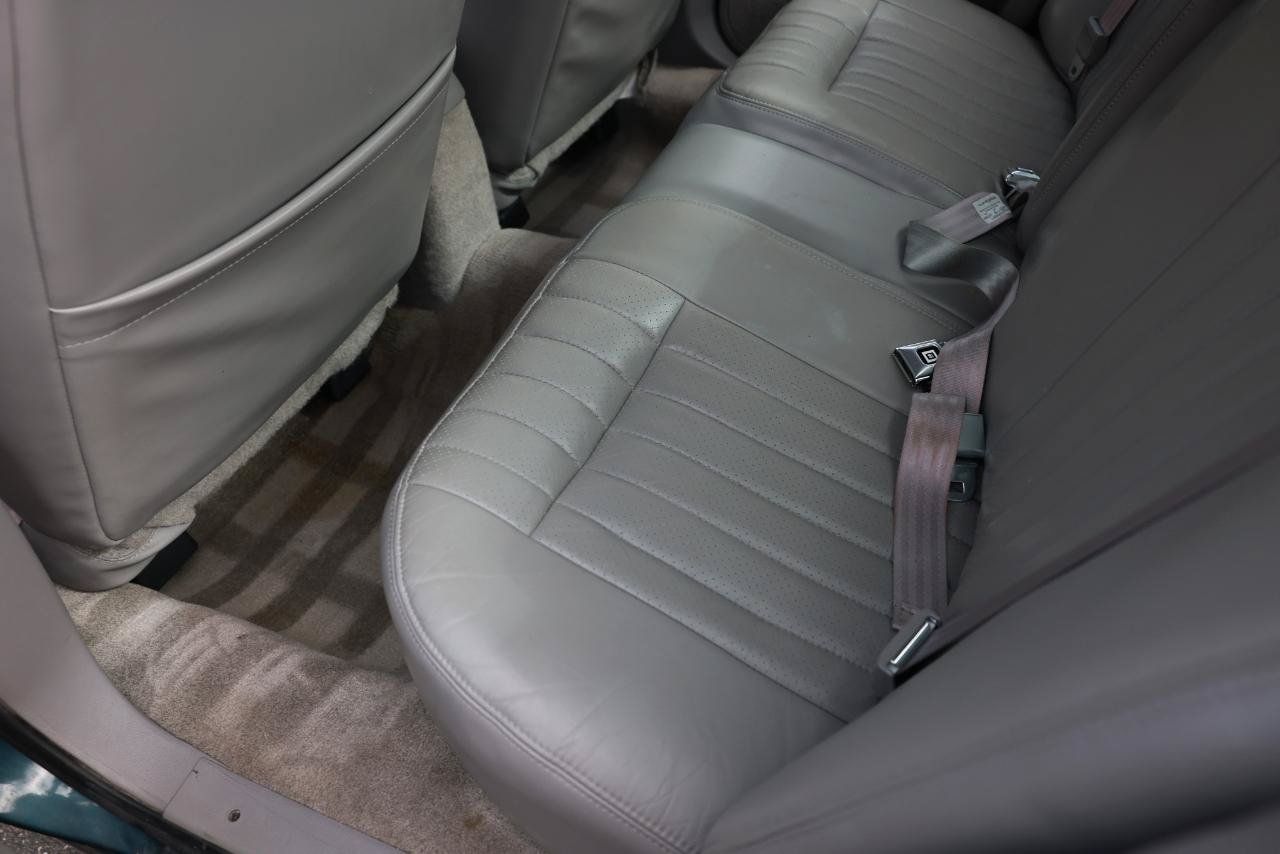 Used 1996 Chevrolet Caprice SS RWD image 8