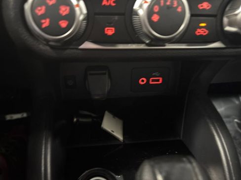 Used 2023 Nissan Versa SV image 21