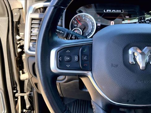 Used 2023 RAM 1500 Laramie AWD/4WD image 23