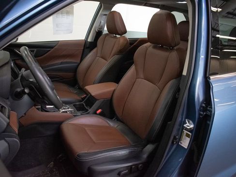 Used 2023 Subaru Forester Touring w/ Popular Package #2 AWD/4WD image 21