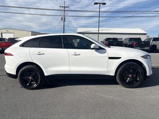 Used 2022 Jaguar F-PACE S video 2