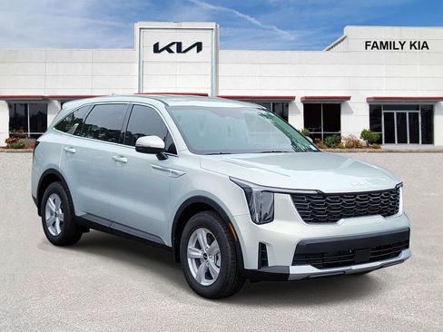 New 2026 Kia Sorento LX FWD image 1