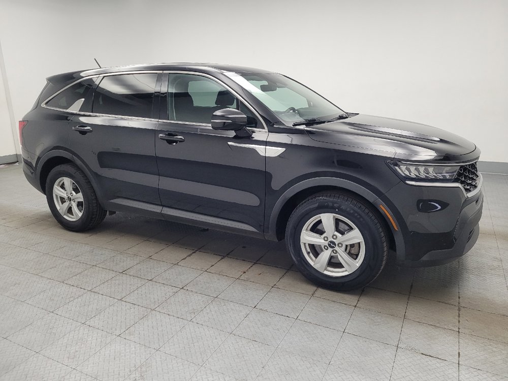 Used 2023 Kia Sorento LX FWD image 11