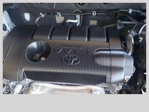 Used 2011 Toyota RAV4 4WD w/ Base L4 Extra Value Pkg image 14