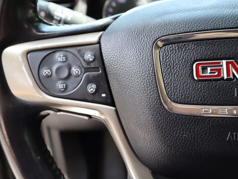 Used 2019 GMC Acadia Denali AWD/4WD image 23