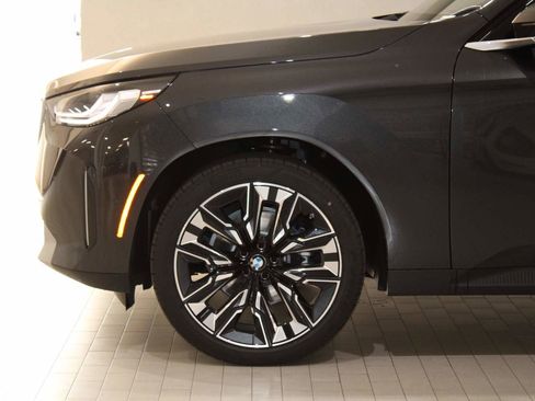 Used 2025 BMW X3 xDrive30i image 4