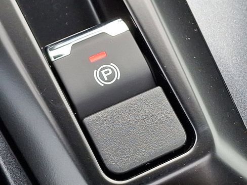 New 2026 Subaru Forester Premium image 19