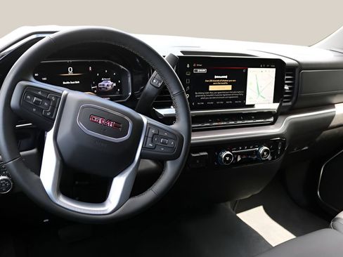 Used 2025 GMC Sierra 1500 SLT AWD/4WD image 14