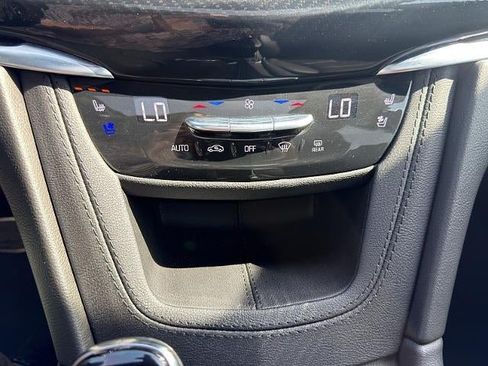 Certified 2024 Cadillac XT6 Sport w/ Technology Package AWD/4WD image 32