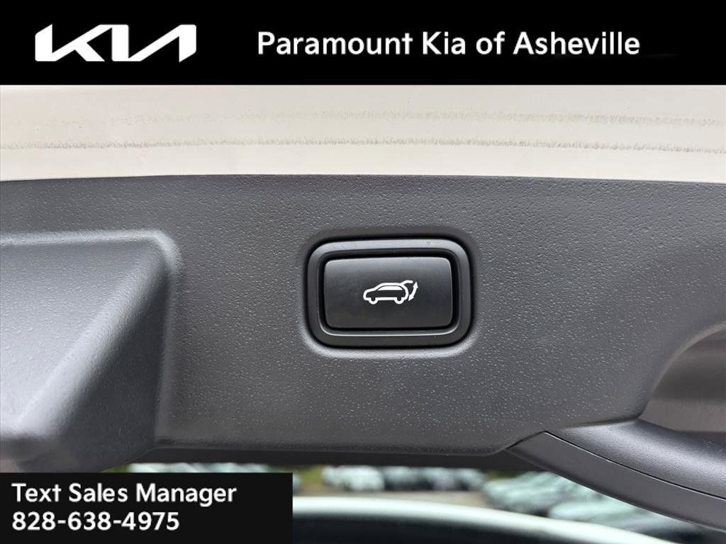 Certified 2023 Kia Niro Wave FWD image 28