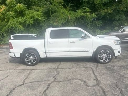 Used 2024 RAM 1500 Limited AWD/4WD image 5