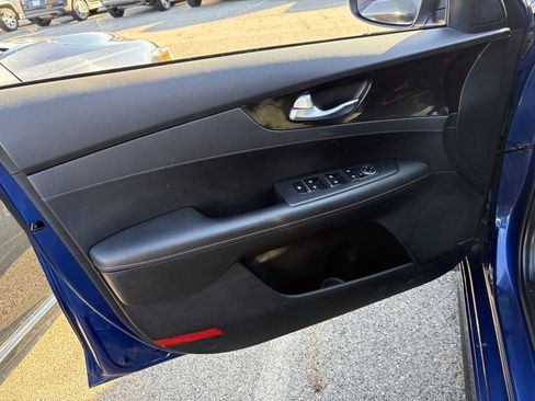 Used 2020 Kia Forte GT image 32