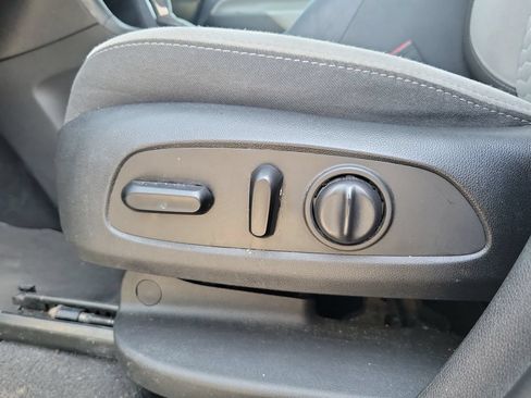 Used 2020 Chevrolet Equinox LT AWD/4WD image 18