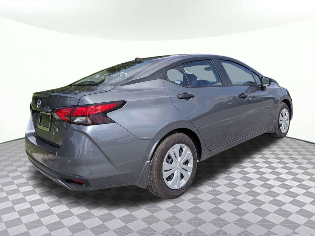 Used 2025 Nissan Versa S w/ Trunk Package FWD image 3