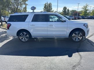 Used 2021 Ford Expedition Max Platinum video 2