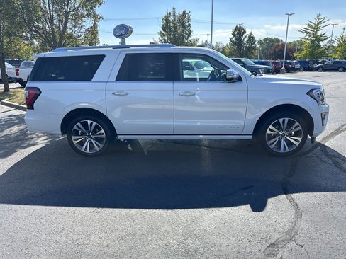 Used 2021 Ford Expedition Max Platinum image 2
