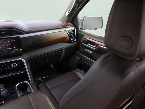 Used 2023 GMC Sierra 1500 Denali w/ Denali Reserve Package image 30