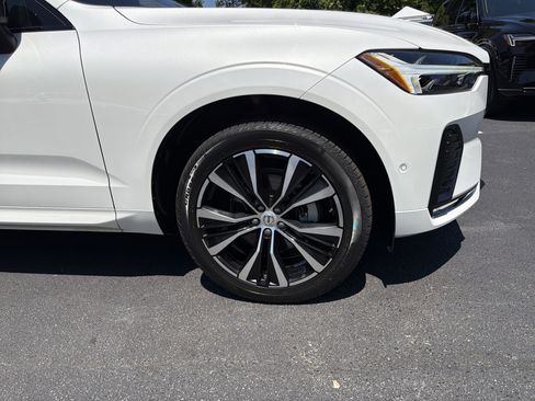 Certified 2023 Volvo XC60 B5 Ultimate w/ Protection Package Premier FWD image 48