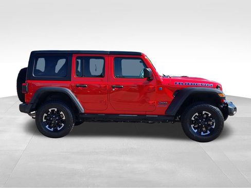 Used 2024 Jeep Wrangler Unlimited Rubicon 4xe AWD/4WD image 2