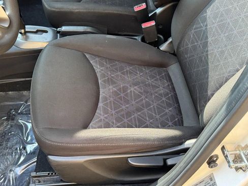 Used 2021 Chevrolet Spark LT w/ Spark Special Edition image 21