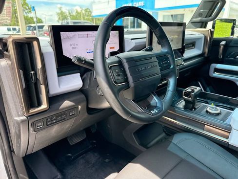 Used 2022 GMC Hummer EV Edition 1 w/ LPO, Illumination Package AWD/4WD image 9