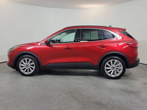 Used 2021 Ford Escape Titanium w/ Titanium Elite Package AWD/4WD image 4
