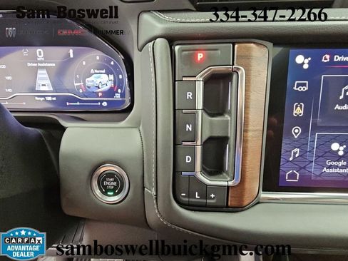 Used 2024 GMC Yukon Denali Ultimate AWD/4WD image 25