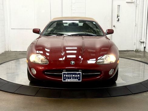 Used 2001 Jaguar XK8 Convertible RWD image 10