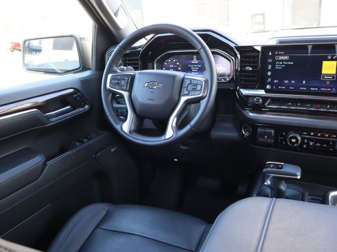 Used 2024 Chevrolet Silverado 1500 RST w/ Convenience Package II AWD/4WD image 15