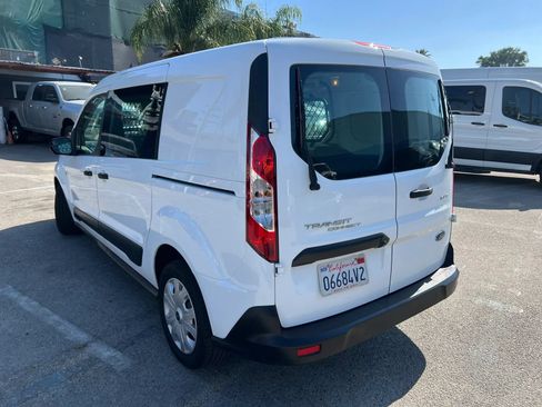Used 2020 Ford Transit Connect XLT FWD image 7