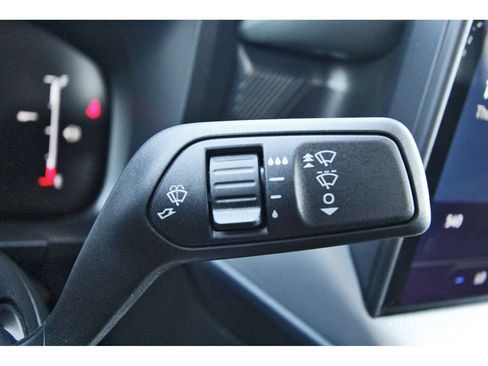 Certified 2025 Ford Maverick XL FWD image 16